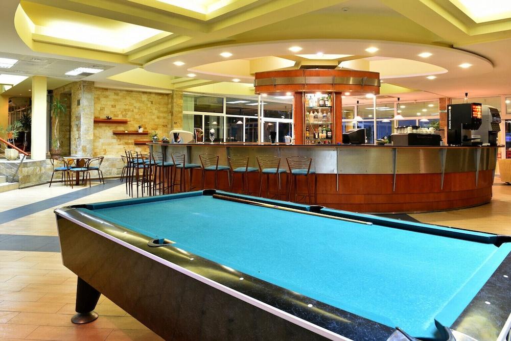 אלבנה Kaliopa Hotel מראה חיצוני תמונה