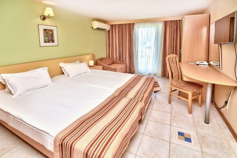 אלבנה Kaliopa Hotel מראה חיצוני תמונה